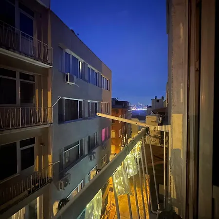 아파트 5 Minutes Walk To Taksim Square, Sea View 이스탄불