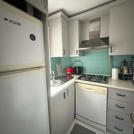 شقة 5 Minutes Walk To Taksim Square, Sea View *